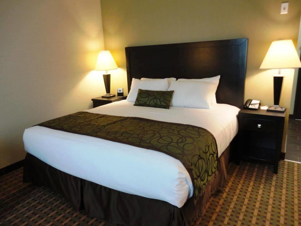 Western Pacific Hotel 3*