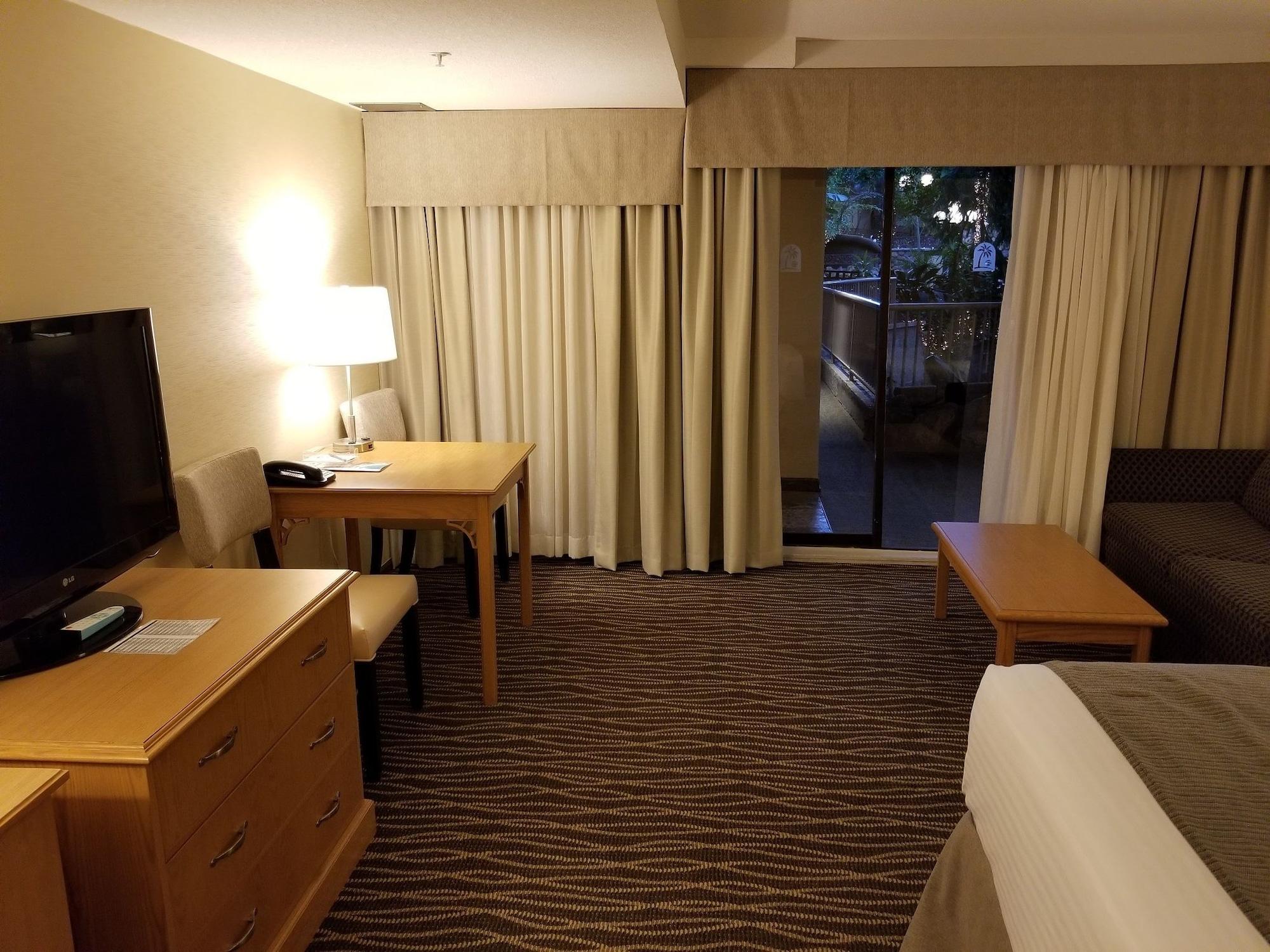 Prestige Hotel 3*