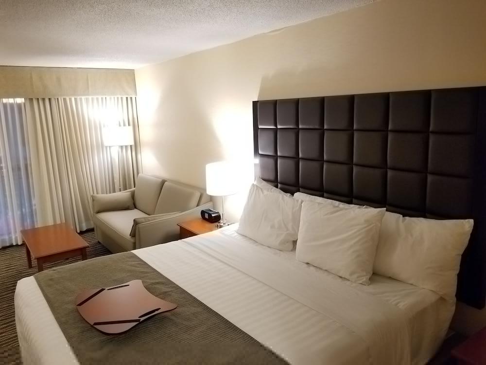Prestige Hotel