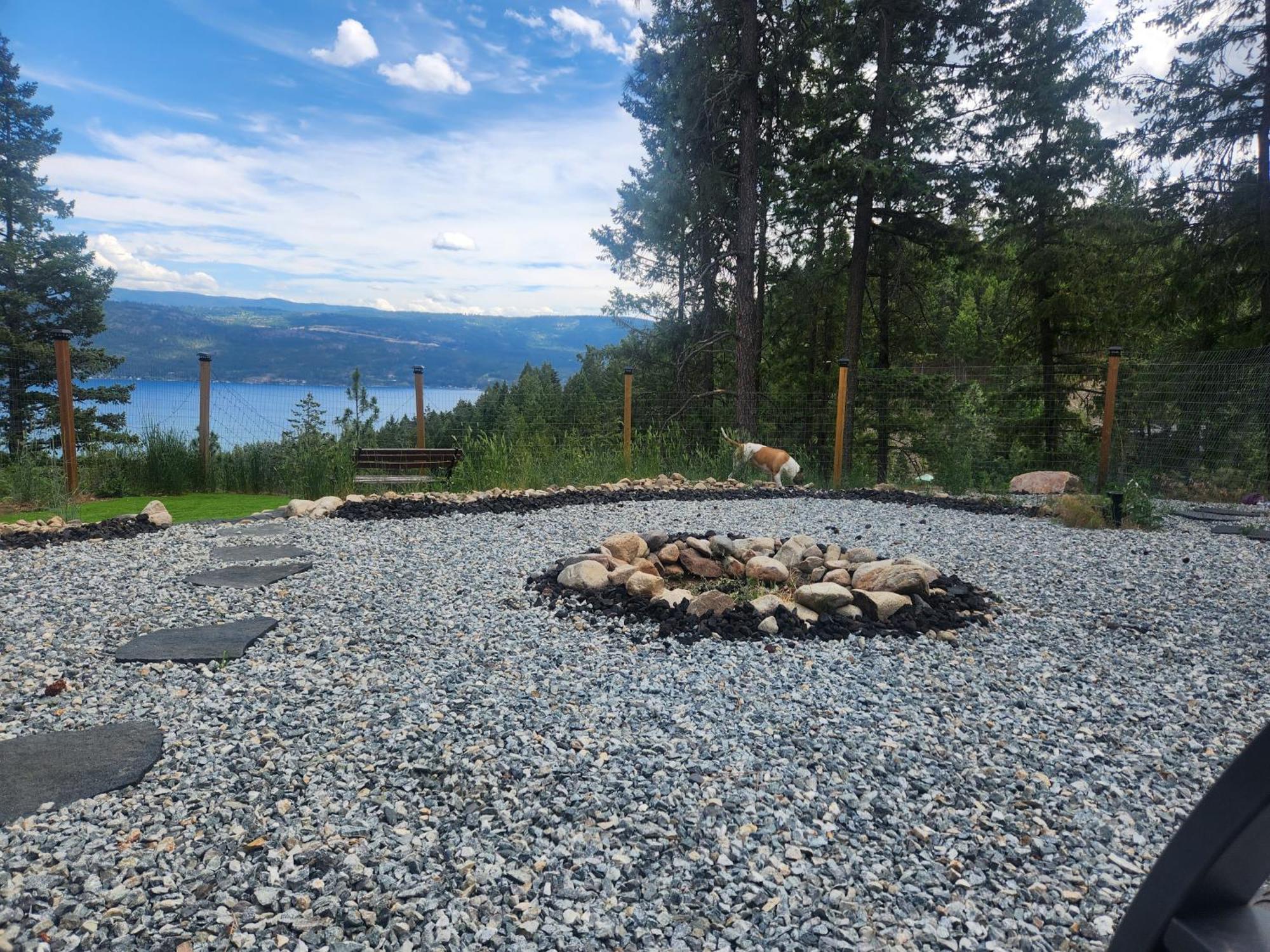 Elysian Lakeview Retreat * Vernon