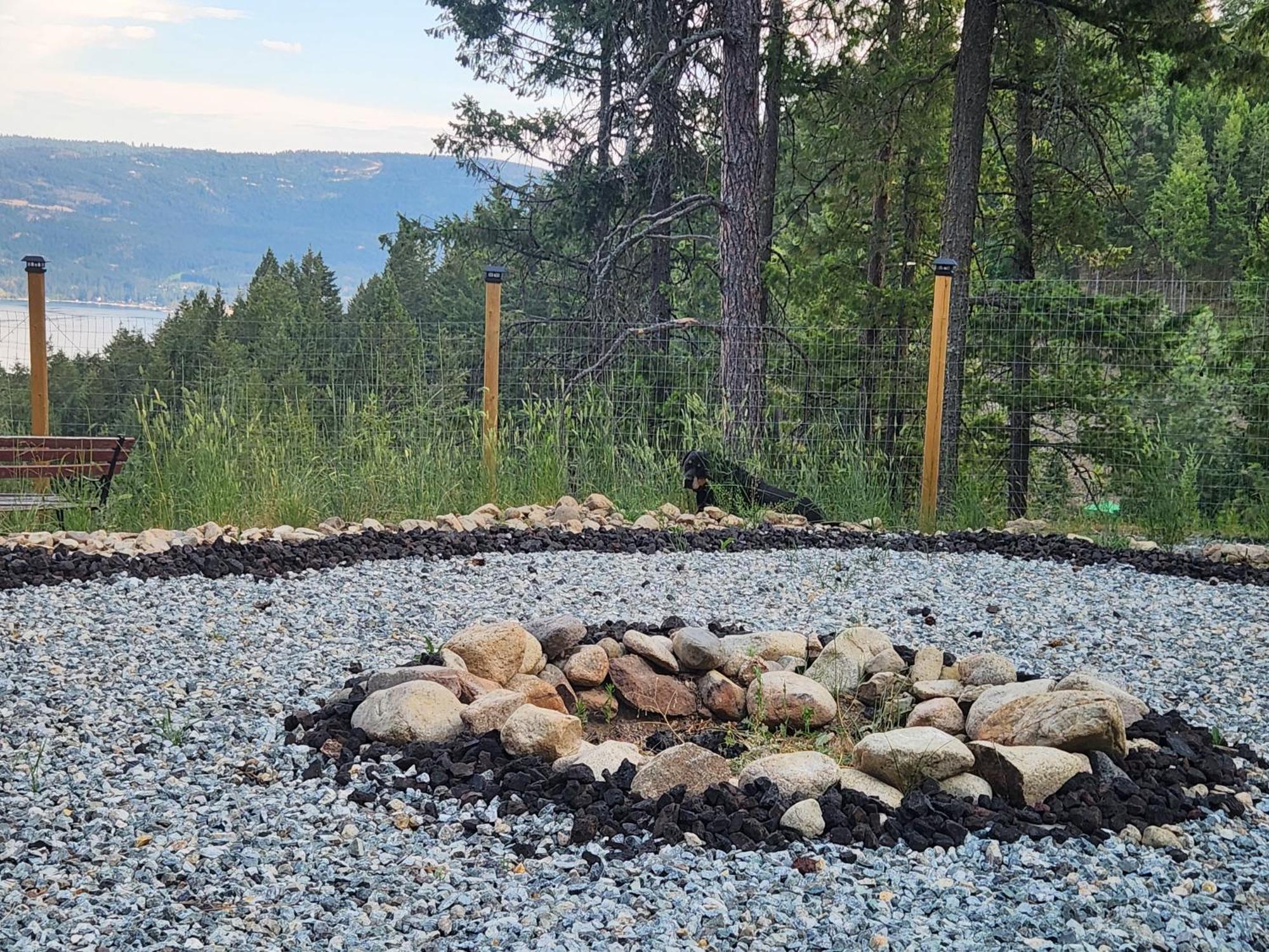 Elysian Lakeview Retreat Vernon