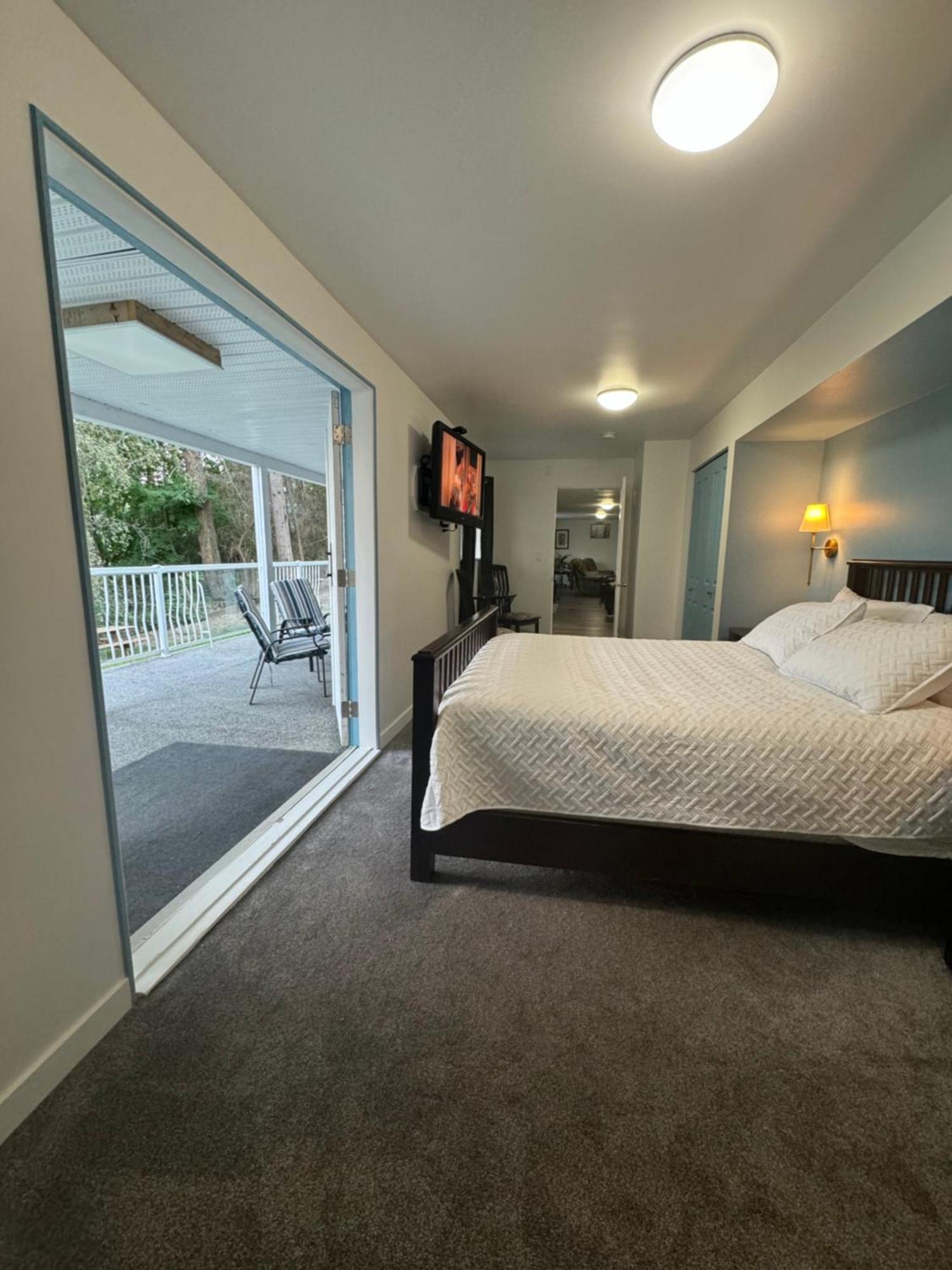 Blarney Place Retreat *