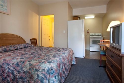 Polson Park Motel 2*
