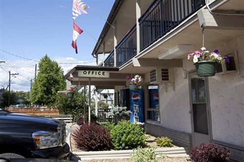 Polson Park Motel 2*