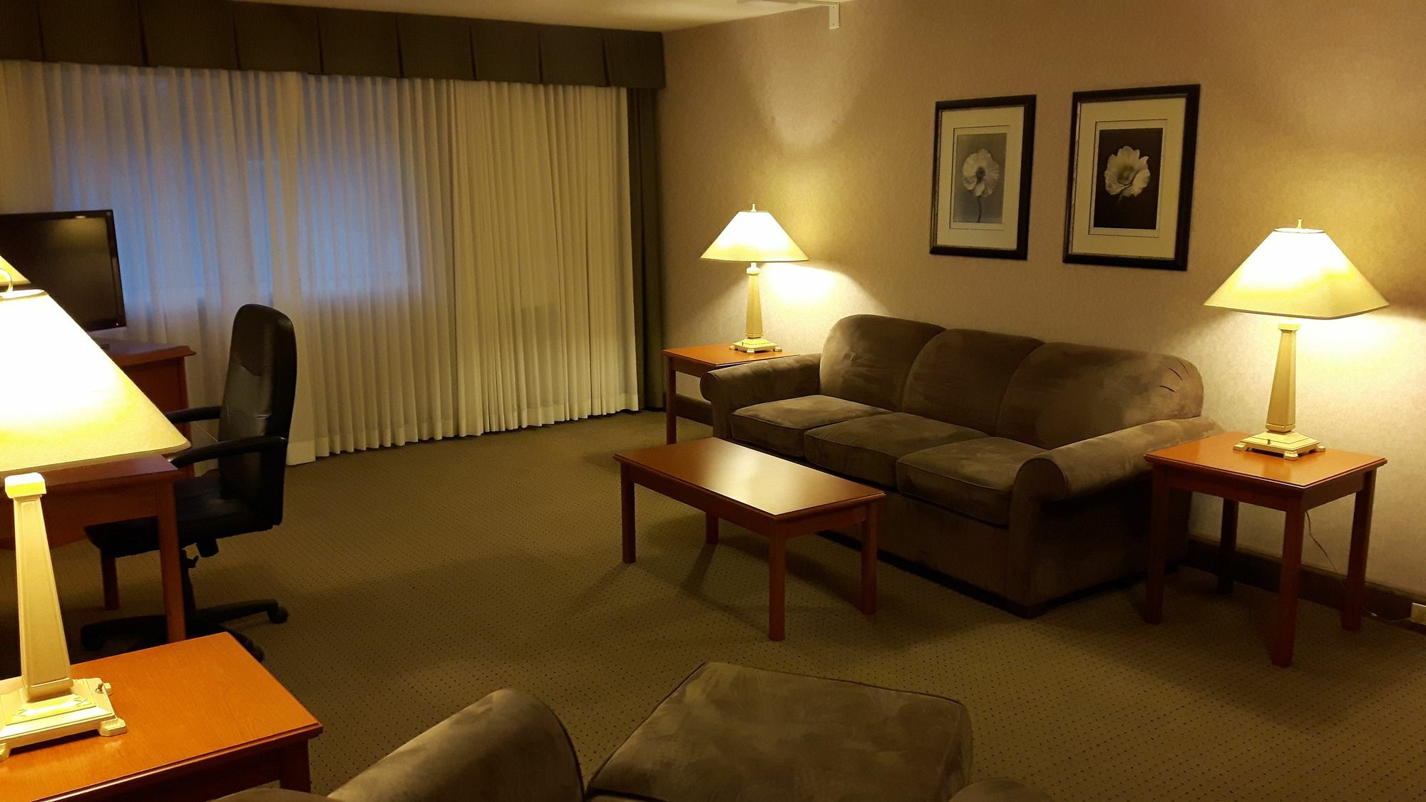 Prestige Hotel