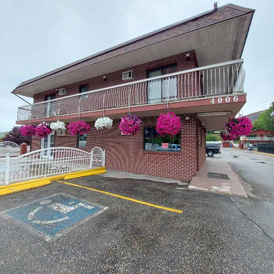 Canadas Value & Suites-vernon Motel Vernon