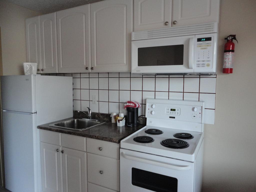 Canadas Value & Suites-vernon Motel 2*