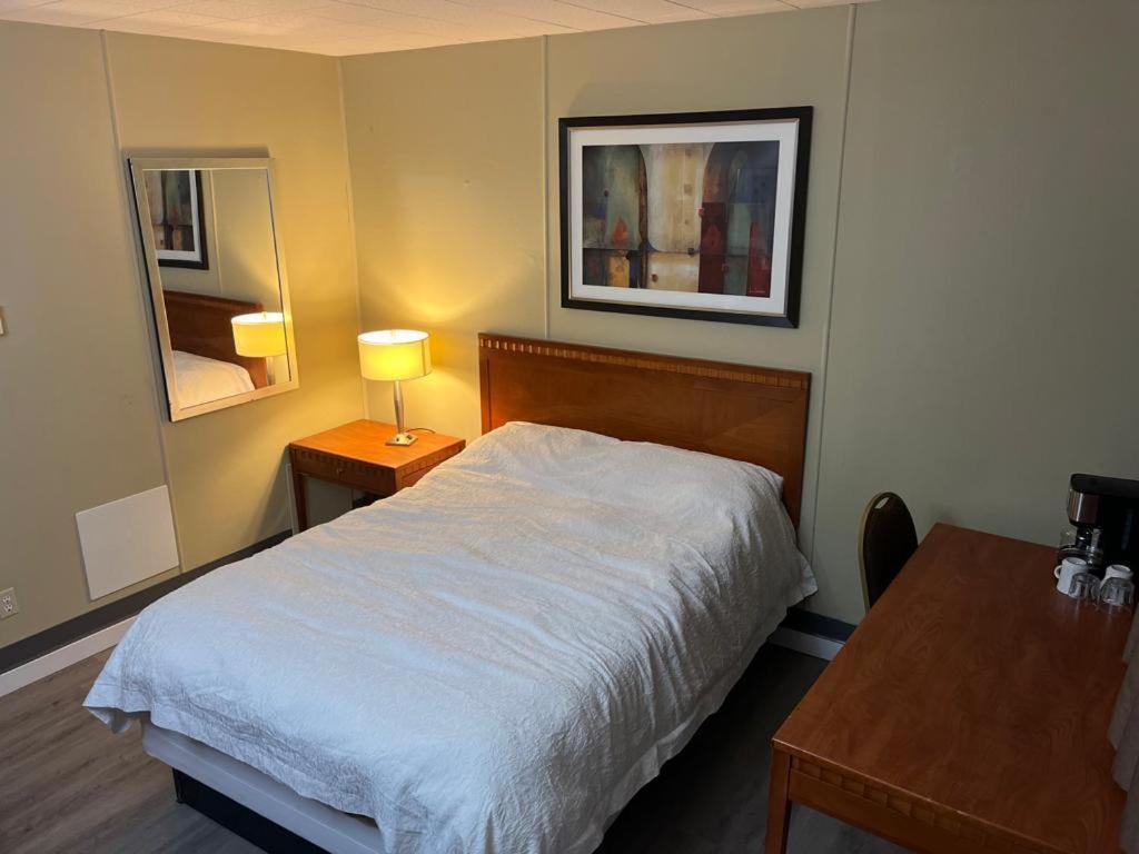 Motel Schell 2*